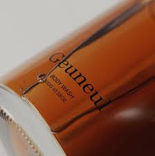 BODY WASH GEUNEUL