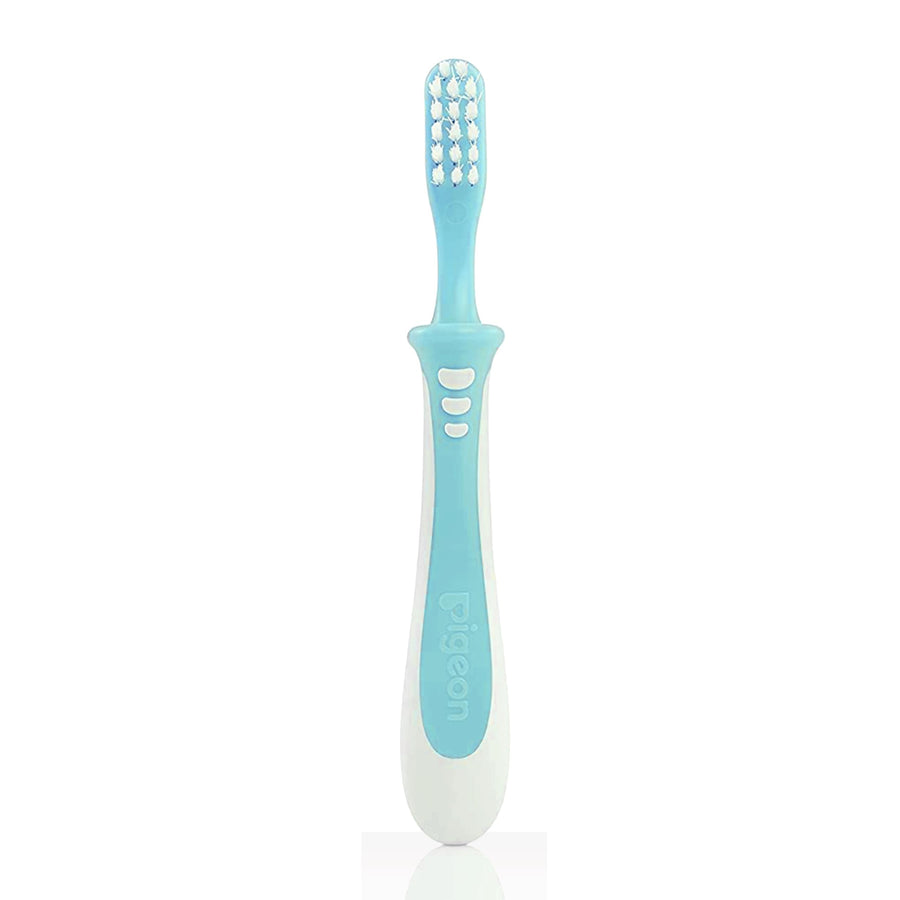 Pigeon Training Toothbrush, Blue