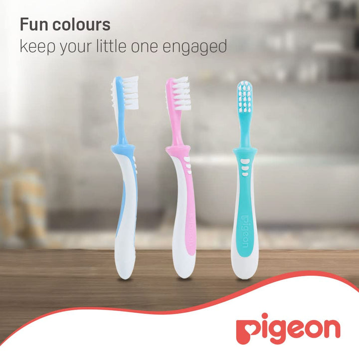 Pigeon Training Toothbrush, Blue