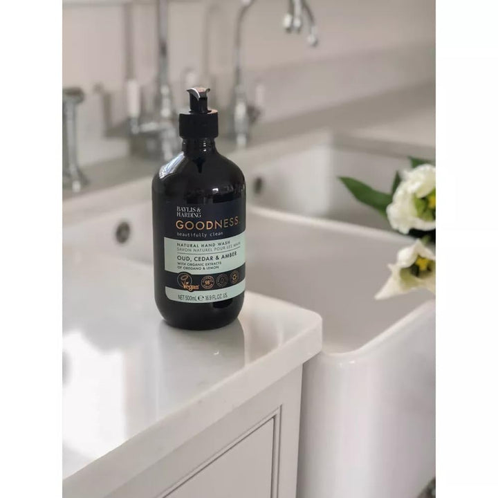 Baylis & Harding Liquid Hand Soap Wash, Oud Cedar & Amber, 500 ml