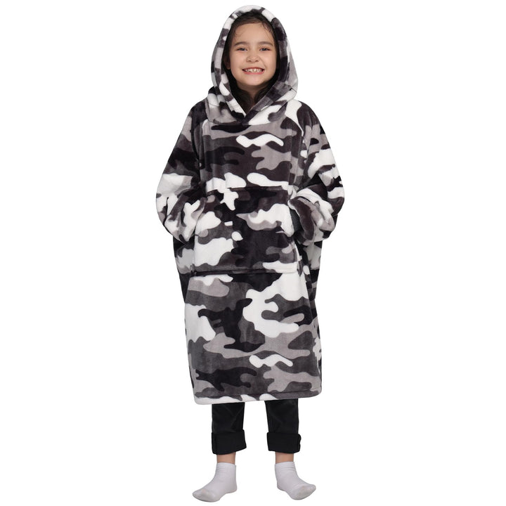 Waitu Wearable Blanket Hoodie, Camo
