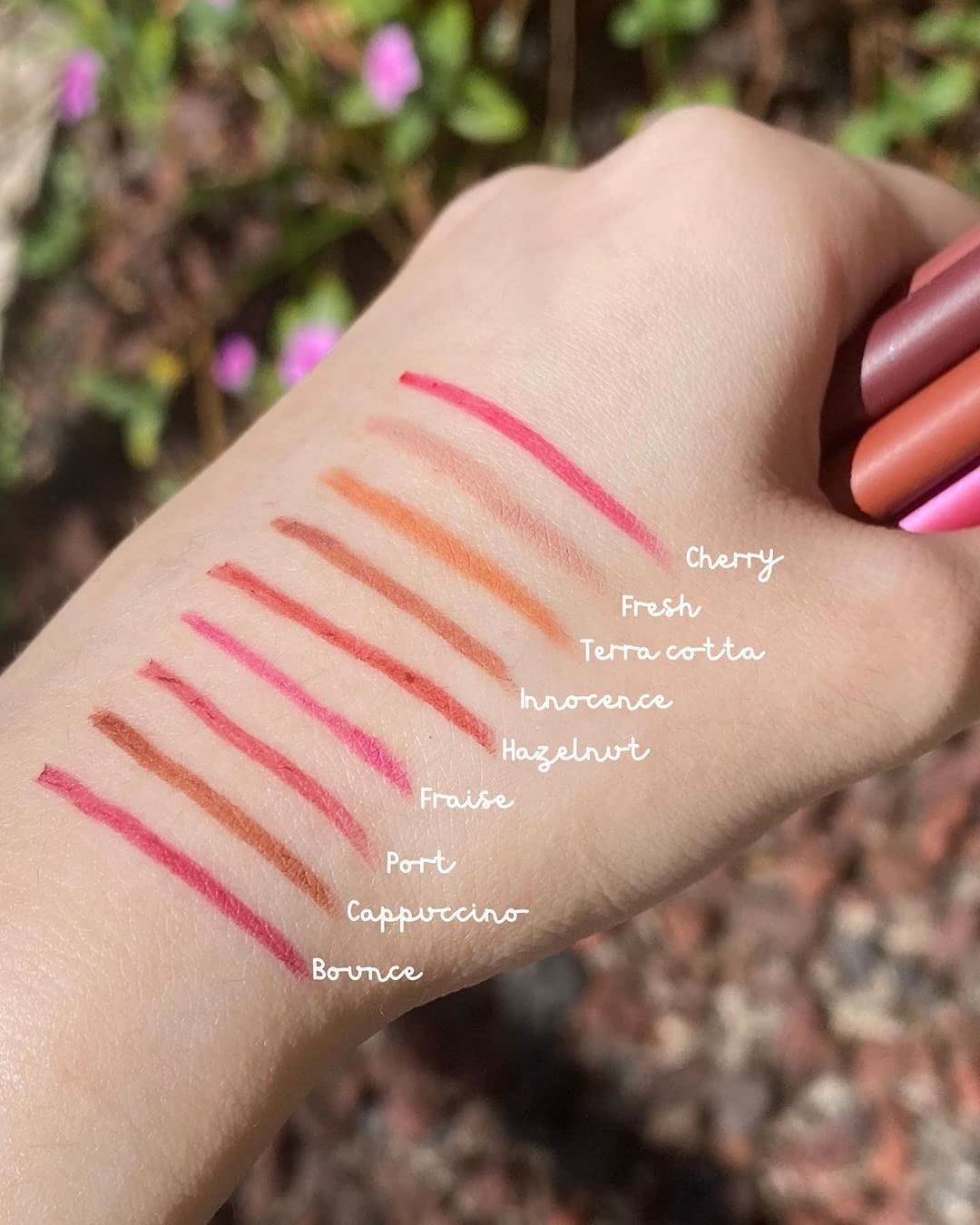 ZUZU LUXE Capuccino Lipliner