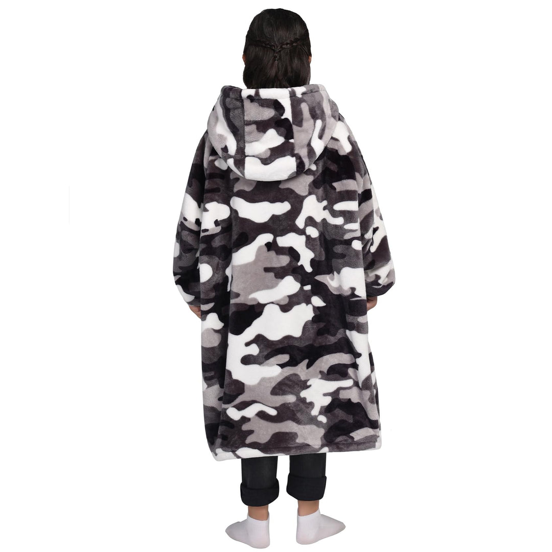 Waitu Wearable Blanket Hoodie, Camo