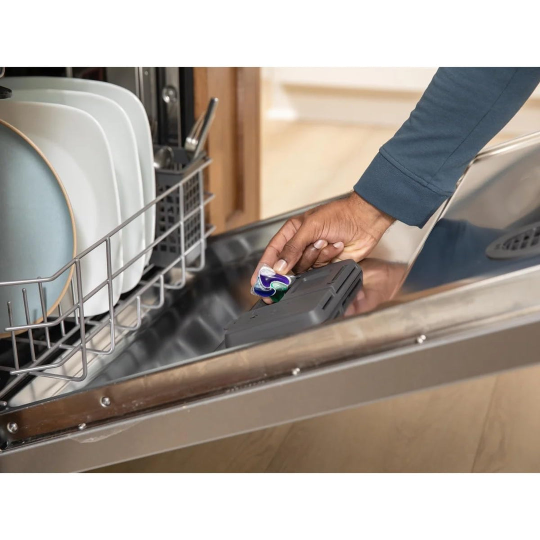 Cascade Platinum Plus Dishwasher Detergent, Fresh Scent, 82 Count