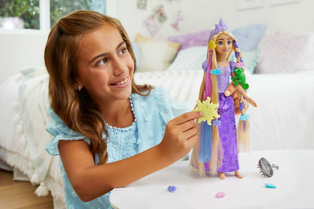 Mattel Disney Princess Rapunzel Fashion Doll, 2 Color-Change Hair Extensions & 10 Hairstyling Pieces