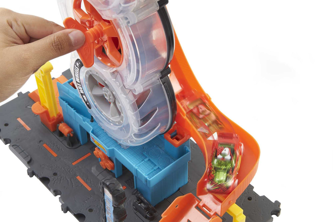 Hot Wheels City Super Twist Tire Shop Playset And Toy Car