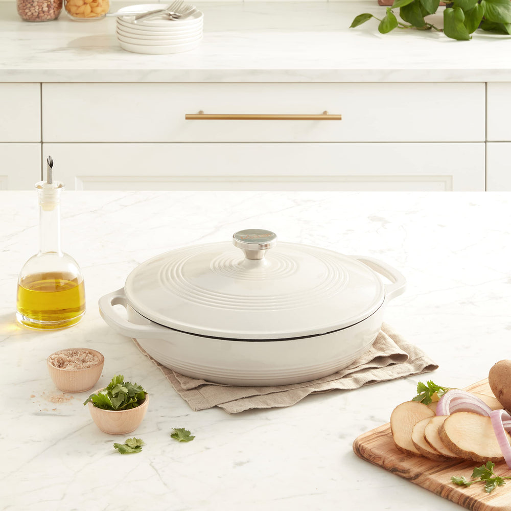 Lodge Cast Iron Casserole Pan, 3.6 Quart