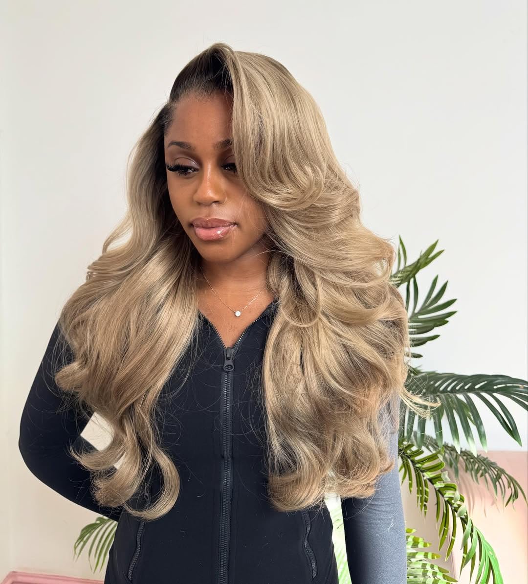 ILHILH Body Wave Lace Front Wig, Ash Blonde, 26 Inch