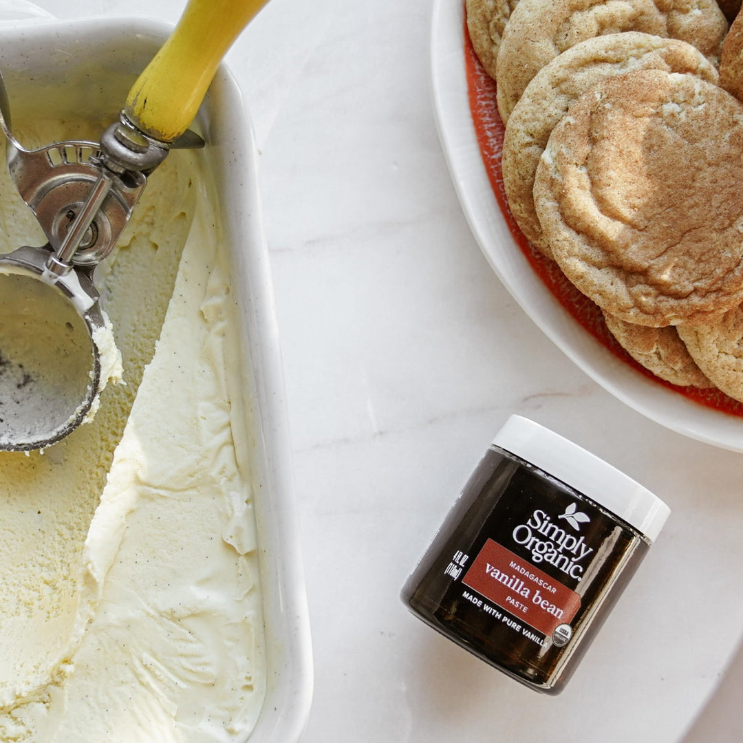 Simply Organic Vanilla Bean Paste, 4 oz