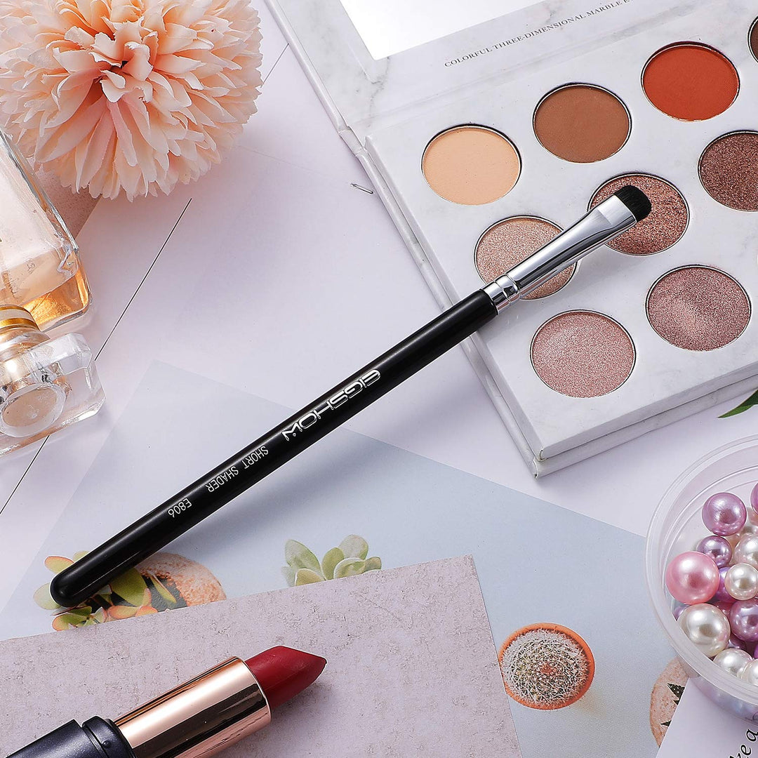 EIGSHOW Eyeshadow Smudge Brush, E806