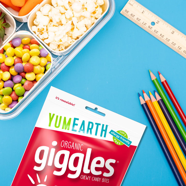 YumEarth Organic Giggles Chewy Candy, Fruit, 5 oz