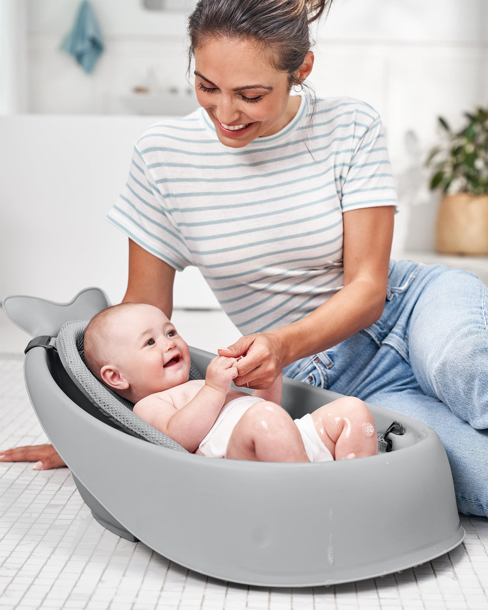 Skip Hop Moby Baby Bathtub, Grey