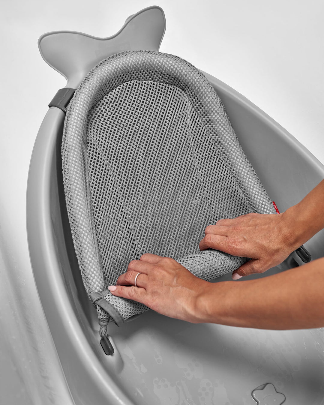 Skip Hop Moby Baby Bathtub, Grey